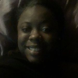 Meet your Posher, Latoya